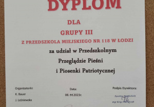 Zdjęcie przedstawia dyplom za udział w Przeglądzie Pieśni i Piosenki Patriotycznej dla grupy 3.