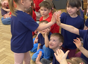 Współpraca w grupie- "Niebieskie Igrzyska"