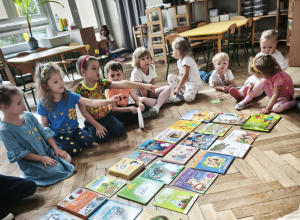 Biblioteka w grupie