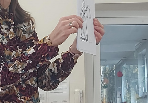 Pani Karolina zapoznaje nas z boginią grecką Temidą