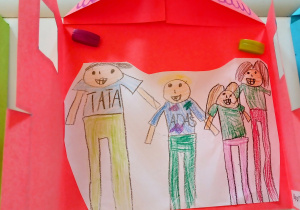 Praca plastyczna dziecka.