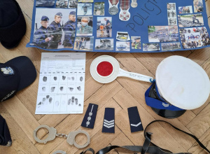 Poznajemy zawód policjantki