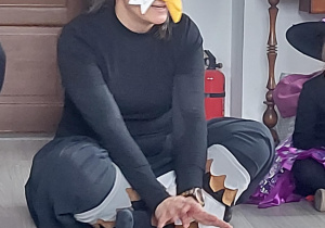 Powitanie przez Panią Oksanę przebraną za sowę