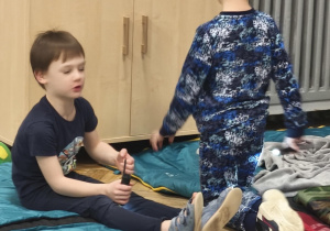 Rozmowy na swoich miejscach spania