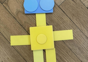 Necio stworzony przez dzieci z figur geometrycznych