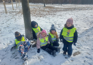 zmęczone dzieci po biegu :)