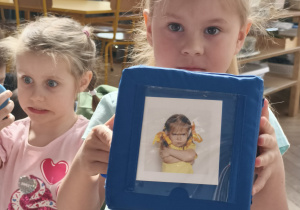 Dzieci losują emocje