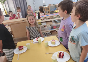 Dzieci śpiewaj 100 lat
