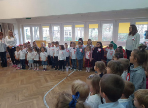 „Szkoła do hymnu" - Święto Niepodległości